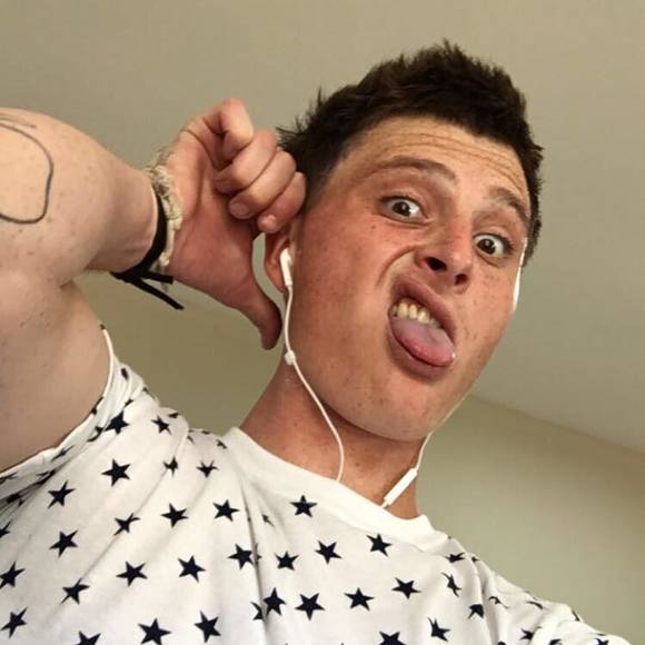 Meet your Posher, Kevin - Picture 1 of 1